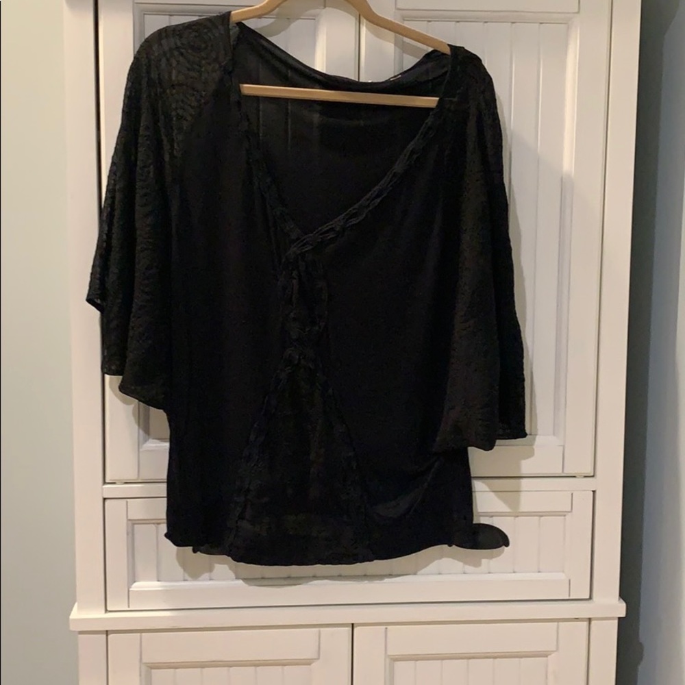 Anthropologie 3/4 sleeve lace Kimono Black LARGE